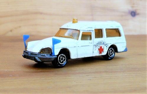 Majorette 206 Citroën DS21 ambulance schaal 1/65., Hobby en Vrije tijd, Modelauto's | Overige schalen, Gebruikt, Auto, Ophalen of Verzenden