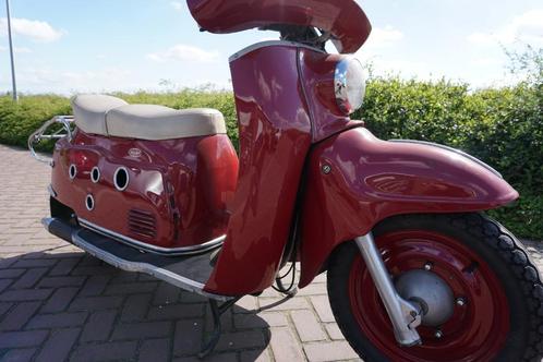 Mooie zeer zeldzame Originele NL Maicoletta 250cc bj 1957, Motoren, Motoren | Oldtimers, 1 cilinder, Ophalen