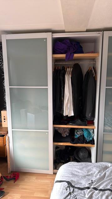 IKEA PAX garderobe kast met laden en glazen deuren - afbeelding 1 IKEA PAX garderobe kast met laden en glazen deuren - afbeelding 1