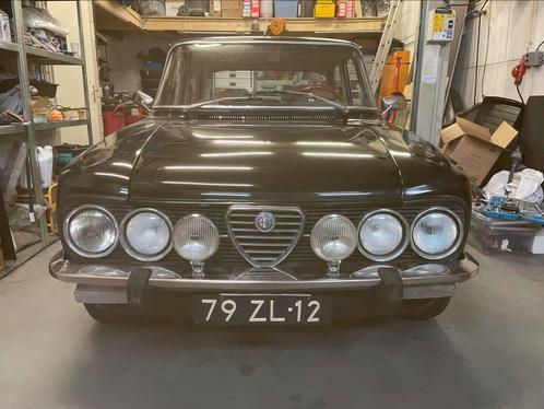 Alfa Guilia Nuova 1600 bj 1977 met APK, Auto's, Oldtimers, Particulier, Ophalen