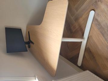 ZGAN Ikea Bekant bureau van zware kwaliteit, kleur beuken - afbeelding 3 ZGAN Ikea Bekant bureau van zware kwaliteit, kleur beuken - afbeelding 3