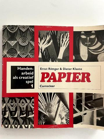 boeken papier, werken met papier, handvaardigheid