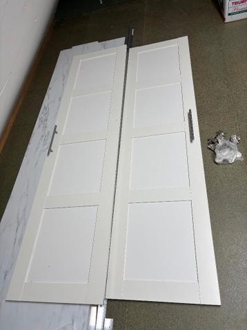 Pax kast IKEA deur twee stuks - afbeelding 1 Pax kast IKEA deur twee stuks - afbeelding 1