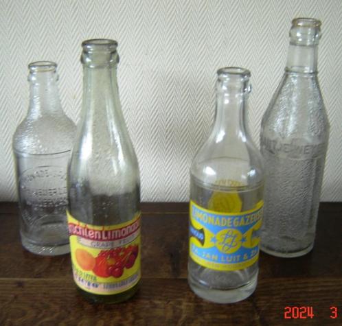 4 oude Limonade flesjes in prima staat, jaren 50-60., Verzamelen, Merken en Reclamevoorwerpen, Gebruikt, Gebruiksvoorwerp, Ophalen of Verzenden