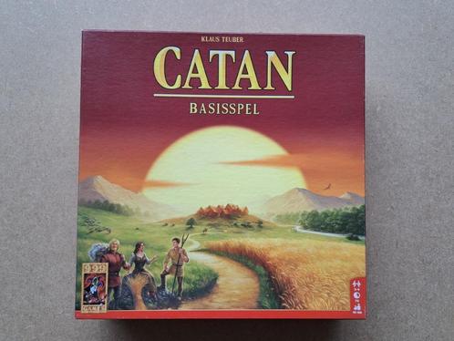 Catan Basis Bordspel, Hobby en Vrije tijd, Gezelschapsspellen | Bordspellen, Zo goed als nieuw, Ophalen of Verzenden