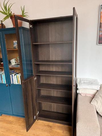 Ikea Billy met Oxberg glazen deuren - afbeelding 3 Ikea Billy met Oxberg glazen deuren - afbeelding 3