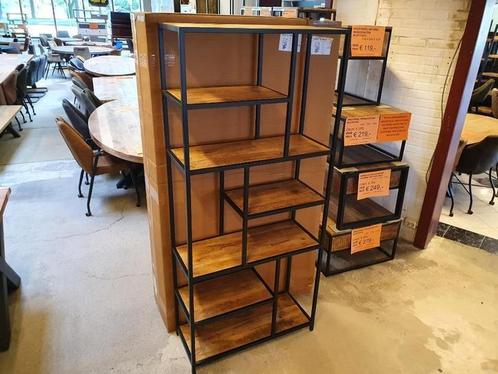 Mangohouten boekenkast met zwart metalen frame, 84x188cm, Huis en Inrichting, Kasten | Boekenkasten, Nieuw, 50 tot 100 cm, 150 tot 200 cm