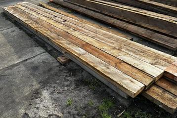 10 x houten balken / gordingen 75x200 mm van 590 en 650 cm