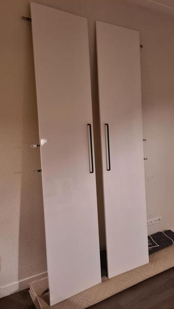 Ikea Pax Kastdeuren Hoogglans 2 stuks 1m breed 236cm hoog - afbeelding 3 Ikea Pax Kastdeuren Hoogglans 2 stuks 1m breed 236cm hoog - afbeelding 3