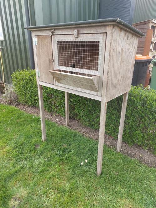 Degelijk konijnenhok met nachthok, Dieren en Toebehoren, Knaagdieren en Konijnen | Hokken en Kooien, Gebruikt, Hok, 90 cm of meer