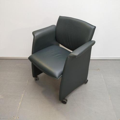 Ahrend fauteuil - verrijdbaar - groen - set van 2, Huis en Inrichting, Fauteuils, Gebruikt, Minder dan 50 cm, Minder dan 75 cm