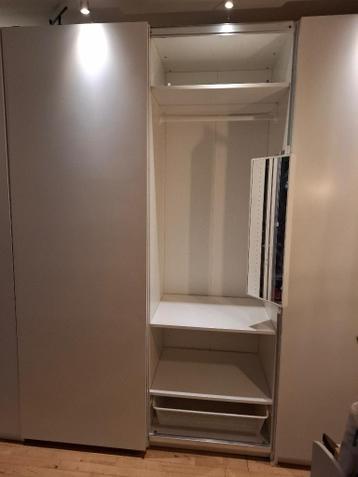 Mooie IKEA PAX Kledingkasten Combinatie - afbeelding 4 Mooie IKEA PAX Kledingkasten Combinatie - afbeelding 4