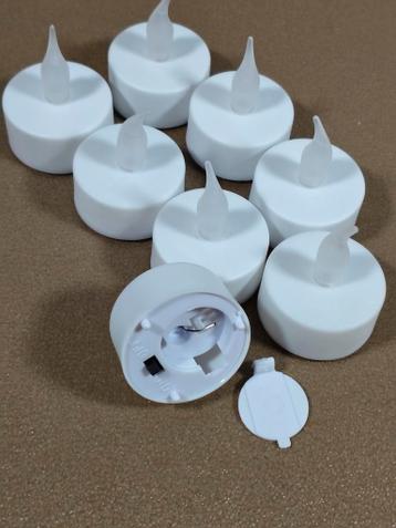 8 LED WAXINELICHTJES*WIT