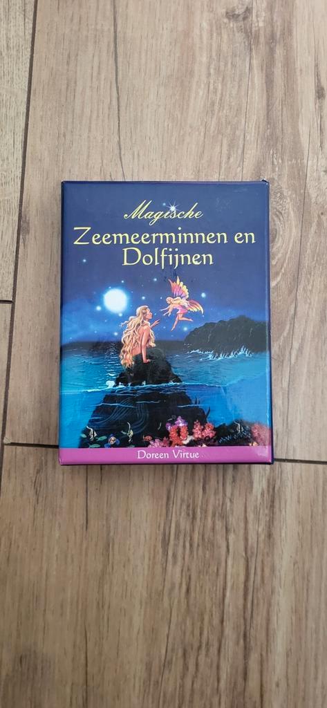 Doreen Virtue - Magische Zeemeerminnen en Dolfijnen, Boeken, Esoterie en Spiritualiteit, Zo goed als nieuw, Ophalen of Verzenden