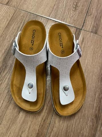 Teenslipper teen sandalen / slipper maat 36 nieuw 