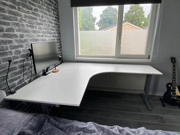 Ikea Galant T-poot hoekbureau - afbeelding 3 Ikea Galant T-poot hoekbureau - afbeelding 3