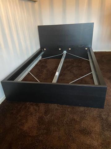 MALM IKEA BEDFRAME ZWART 140-200 - afbeelding 1 MALM IKEA BEDFRAME ZWART 140-200 - afbeelding 1
