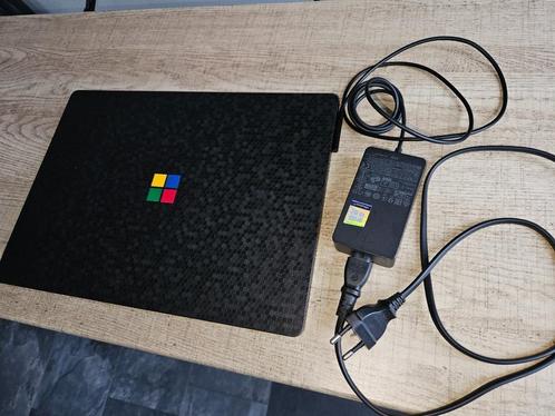 MS Surface 3 Laptop 13", Computers en Software, Windows Laptops, Gebruikt, 13 inch, SSD, 2 tot 3 Ghz, 8 GB, Qwerty, Met videokaart