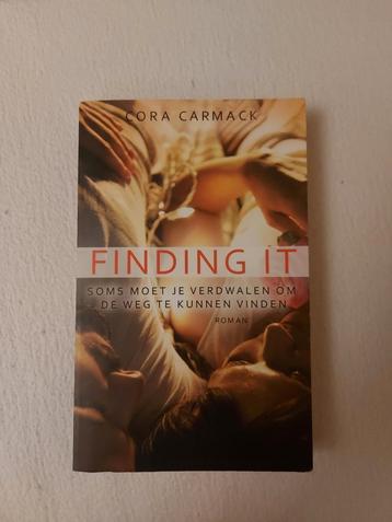 Cora Carmack - Finding it