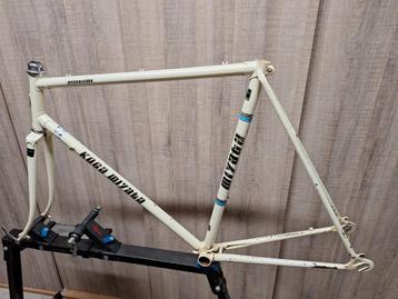 Koga Miyata Roadwinner 1979 frameset fixie mt58.