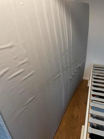 BRIMNES bedframe met opbergruimte + IKEA matras - afbeelding 6 BRIMNES bedframe met opbergruimte + IKEA matras - afbeelding 6