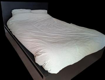 IKEA bed Malm 140x200 cm - afbeelding 2 IKEA bed Malm 140x200 cm - afbeelding 2