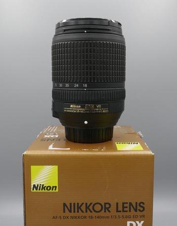 NIKON AF-S DX 18-140