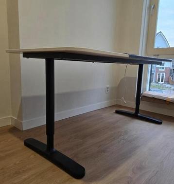 Ikea Bureau Bekant - afbeelding 3 Ikea Bureau Bekant - afbeelding 3