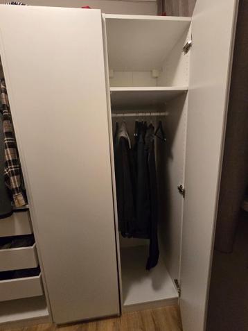 IKEA Pax / Vikanes kledingkast - afbeelding 2 IKEA Pax / Vikanes kledingkast - afbeelding 2