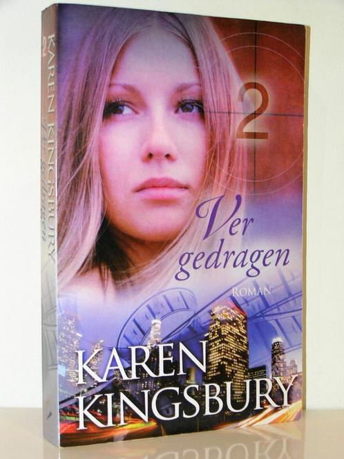 Karen Kingsbury - Ver gedragen (christelijke roman), Boeken, Romans, Zo goed als nieuw, Amerika, Ophalen of Verzenden