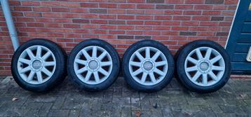 Audi 16 inch alu velgen met Vredestein Snowtrac banden  