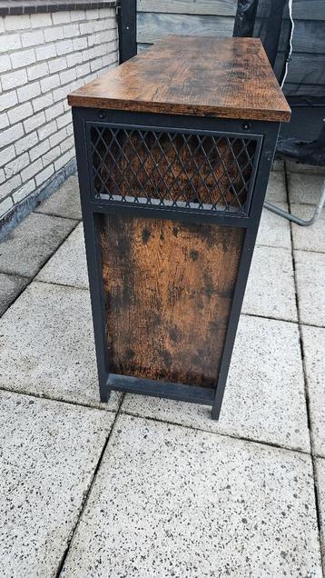GRATIS DRESSOIR