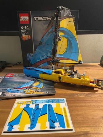 Lego 42074 Zeilboot