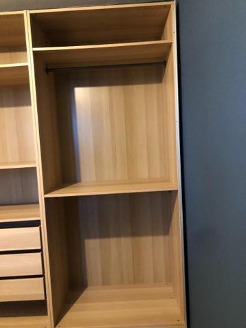 IKEA PAX kledingkast 200x58x236cm, Bezorg-/montageoptie - afbeelding 4 IKEA PAX kledingkast 200x58x236cm, Bezorg-/montageoptie - afbeelding 4