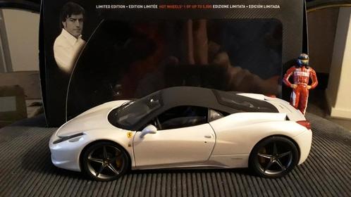 Hotwheels Elite Ferrari Alonso Carbon look, Hobby en Vrije tijd, Modelauto's | 1:18, Zo goed als nieuw, Auto, Hot Wheels, Ophalen of Verzenden