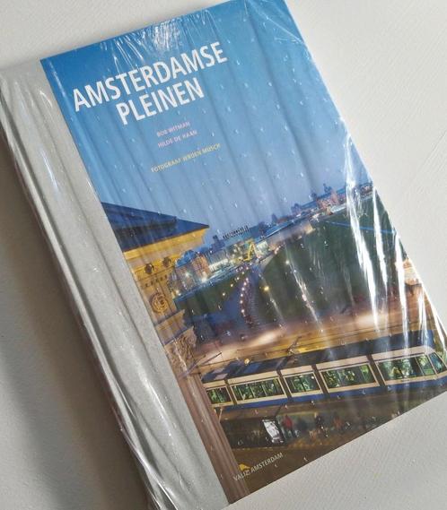 Amsterdamse pleinen A4 Architectuur Kunst Plein Amsterdam, Boeken, Kunst en Cultuur | Architectuur, Nieuw, Ophalen of Verzenden