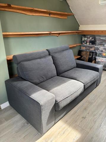 MOET WEG - GRATIS - IKEA KIVIK 2-zitsbank + hoofdsteunen - afbeelding 6 MOET WEG - GRATIS - IKEA KIVIK 2-zitsbank + hoofdsteunen - afbeelding 6