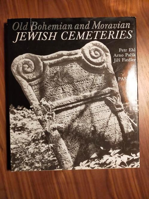 Fotoboek: Joodse begraafplaatsen in Oud-Bohemen en Moravia, Boeken, Kunst en Cultuur | Fotografie en Design, Gelezen, Fotografen