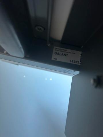 Ikea Galant bureau 160x80x78 ZGAN - afbeelding 4 Ikea Galant bureau 160x80x78 ZGAN - afbeelding 4