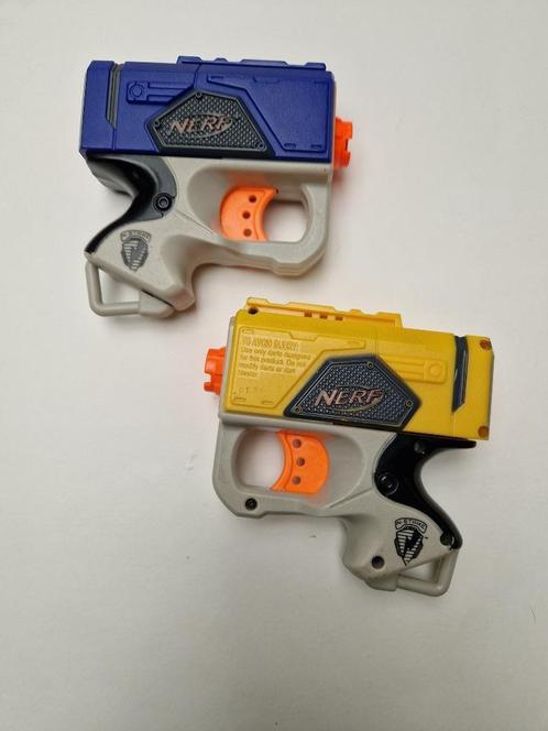 set van Nerf handpistolen 1 x geel 1 x blauw IGST + 8 pijlen, Kinderen en Baby's, Speelgoed | Buiten | Actiespeelgoed, Gebruikt