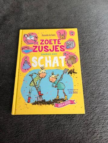 Zoete zusjes zoeken een schat