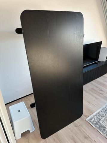 IKEA BEKANT bureau 160x80 cm - afbeelding 1 IKEA BEKANT bureau 160x80 cm - afbeelding 1