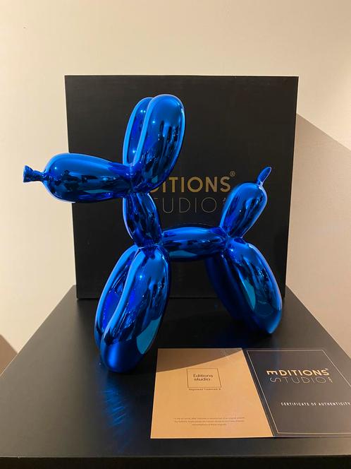 Jeff Koons (after) - Balloon Dog BLAUW | KORTING IMPERFECTIE, Antiek en Kunst, Kunst | Designobjecten, Ophalen of Verzenden