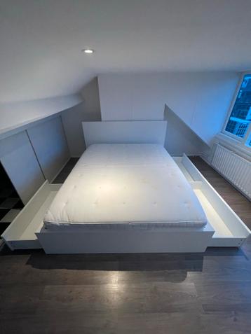 IKEA MALM bedframe 160cm - afbeelding 1 IKEA MALM bedframe 160cm - afbeelding 1