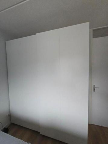 IKEA HASVIK Schuifdeuren wit voor PAX kast 2m - afbeelding 1 IKEA HASVIK Schuifdeuren wit voor PAX kast 2m - afbeelding 1