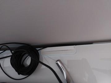 Ikea Besta TV Meubel met Glazen Plaat - afbeelding 6 Ikea Besta TV Meubel met Glazen Plaat - afbeelding 6