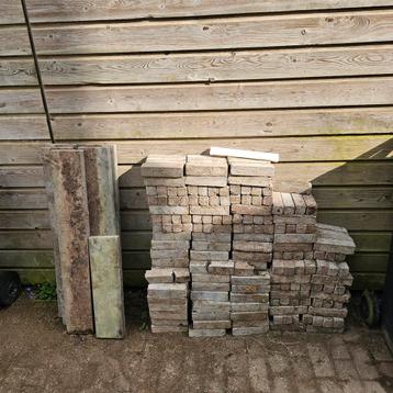 Gratis Waaltjes en hardstenen randen