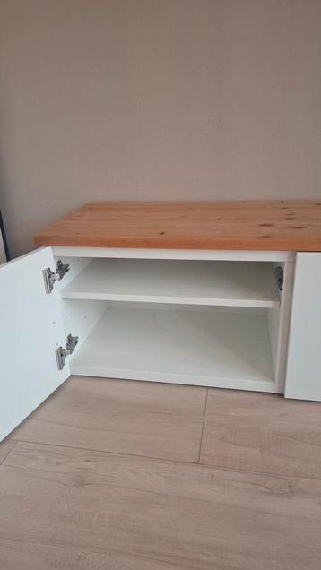 IKEA BESTA TV Meubel - gebruikt - afbeelding 3 IKEA BESTA TV Meubel - gebruikt - afbeelding 3