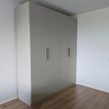 Complete Beige Pax Kast Ikea kledingkast 237 x 200 cm - afbeelding 1 Complete Beige Pax Kast Ikea kledingkast 237 x 200 cm - afbeelding 1