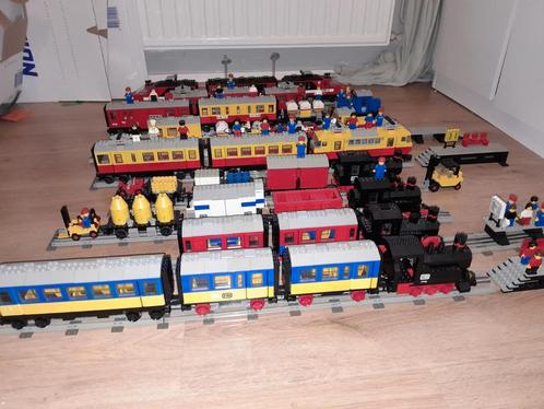 Lego treinen 12v 7710 7715 7725 7727 7730 7735 7740 7745, Kinderen en Baby's, Speelgoed | Duplo en Lego, Zo goed als nieuw, Lego